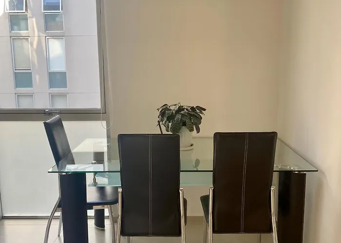 C206 - 1br - 1bth