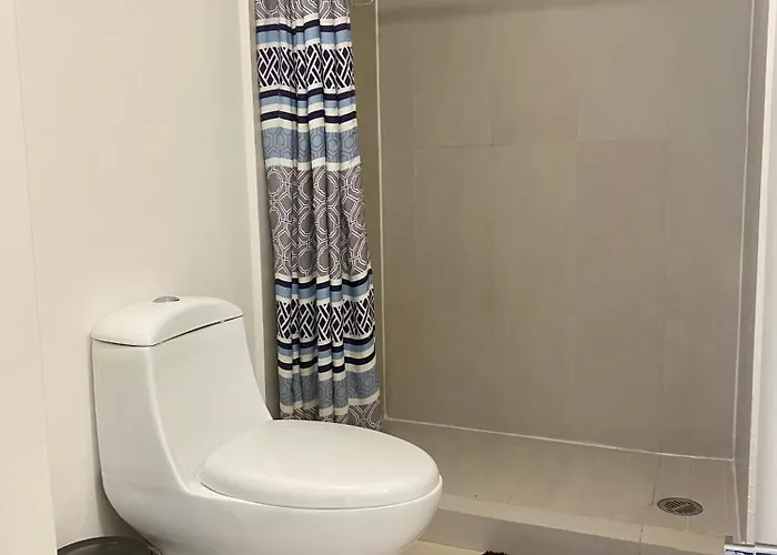 C206 - 1br - 1bth Apartamento *